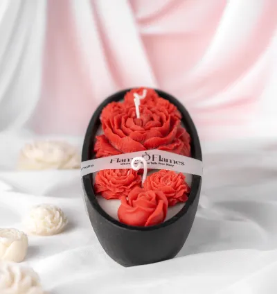 Luxury 3-Wick Vessel Candle | Black Concrete Jar | Red Floral Wax | Oud Rose Attar Scented Soy Candle | Handmade | Elegant Home Décor & Gift | 100+ Hours